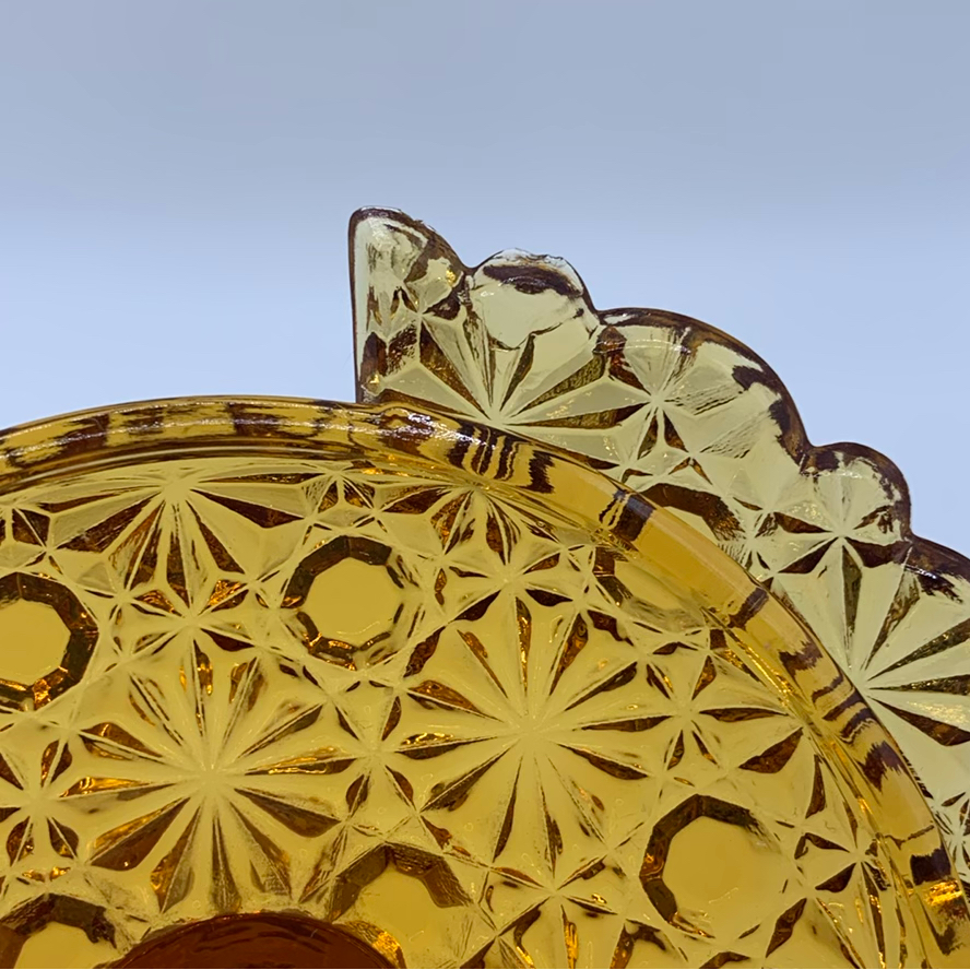 フェントン　バージニアガラス　琥珀色ボウル　デイジー＆ボタン フェントン バージニアガラス 琥珀色ボウル デイジー＆ボタン