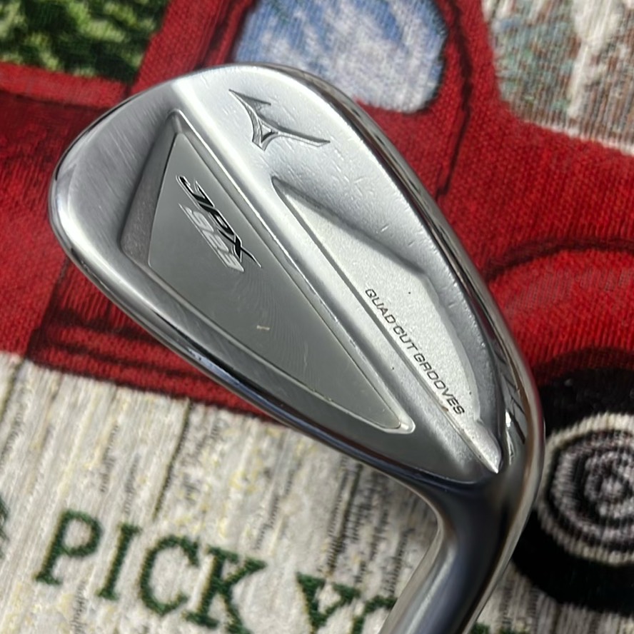 MIZUNO　QUAD CUT GROOVES【ＳW】【GW】【Ｒ】新品 Mizuno JPX 923 Gap Wedg
