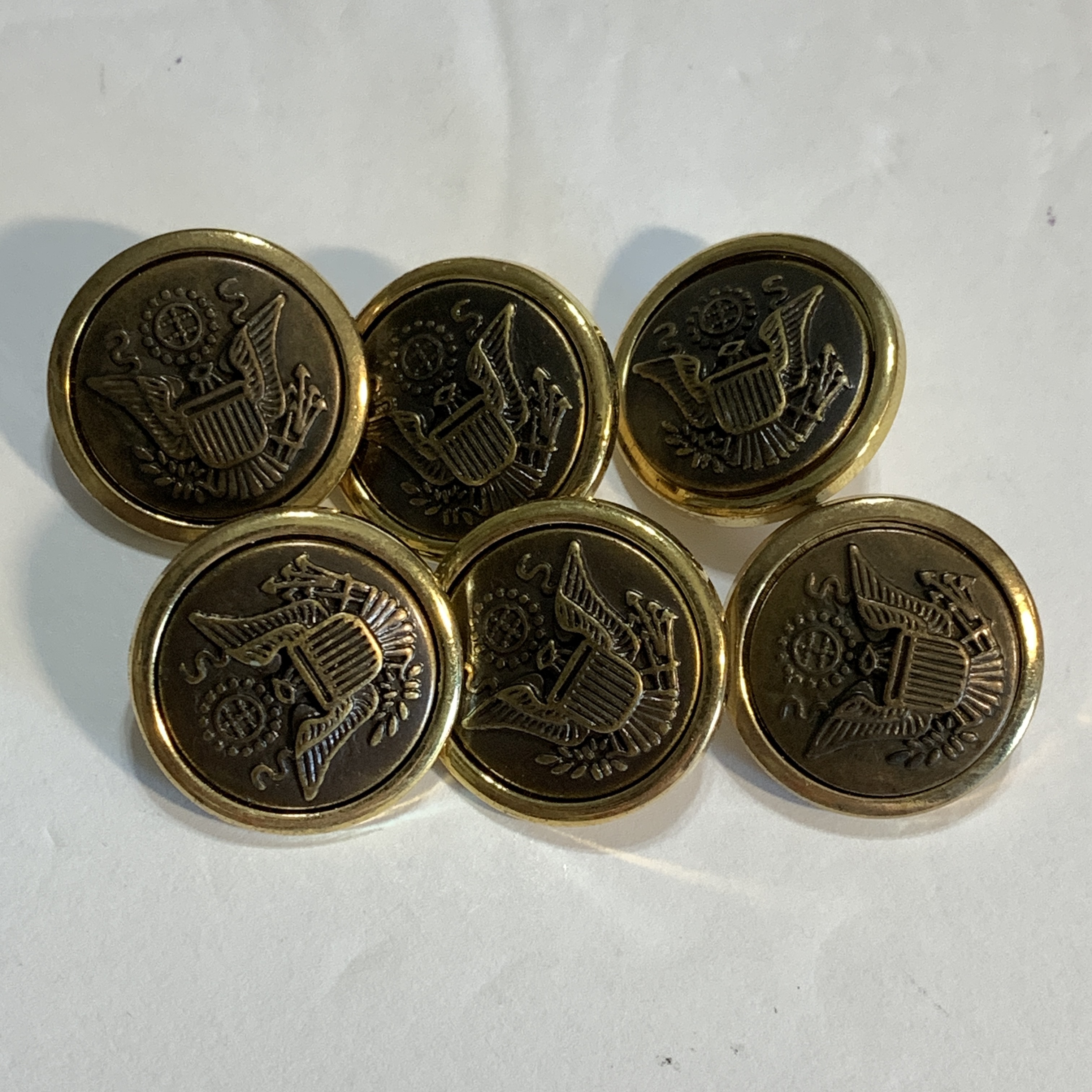 6 Plastic Eagle Buttons 13/16
