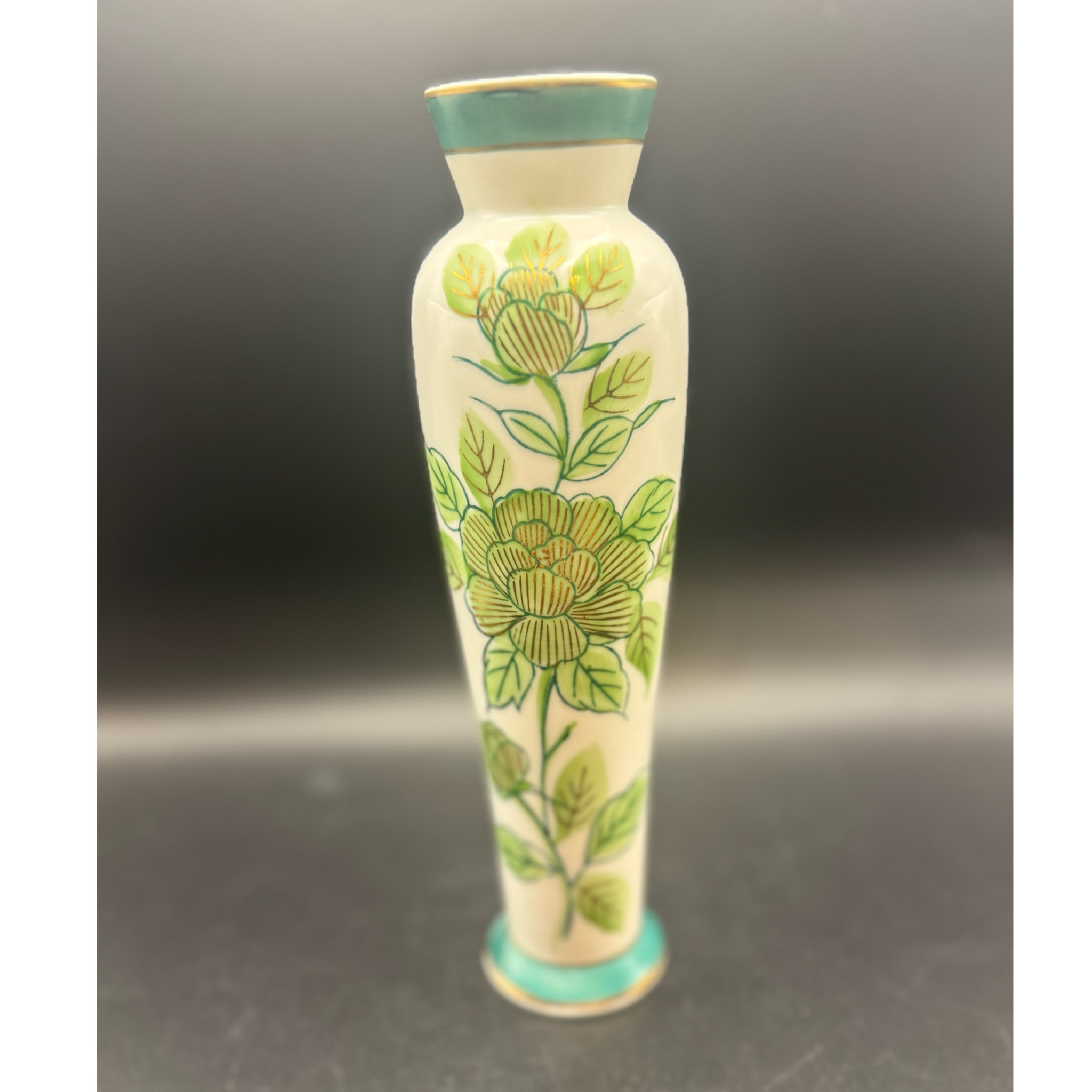 Niknax · Vintage Hand-Painted Green Floral Japanese Vase