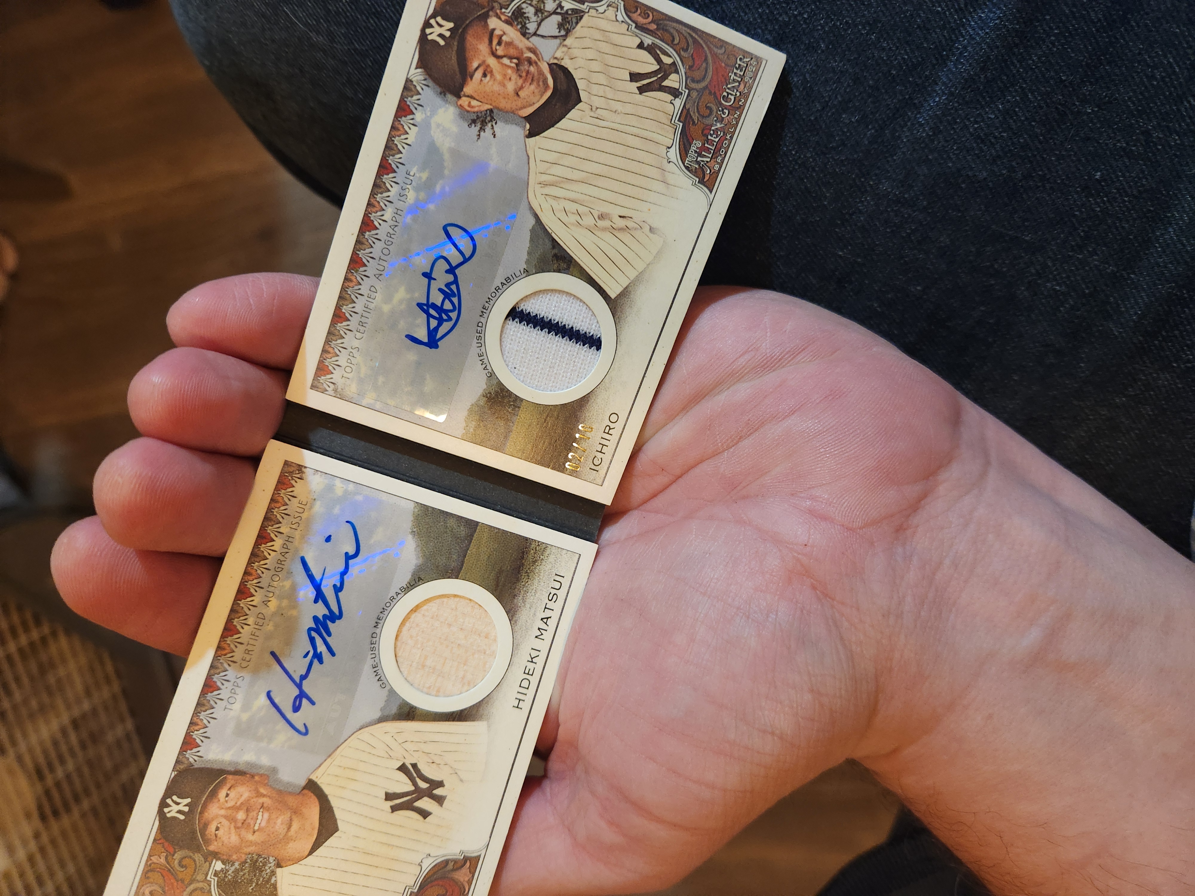 2/10 Ichiro/Matsui Auto/Relic card