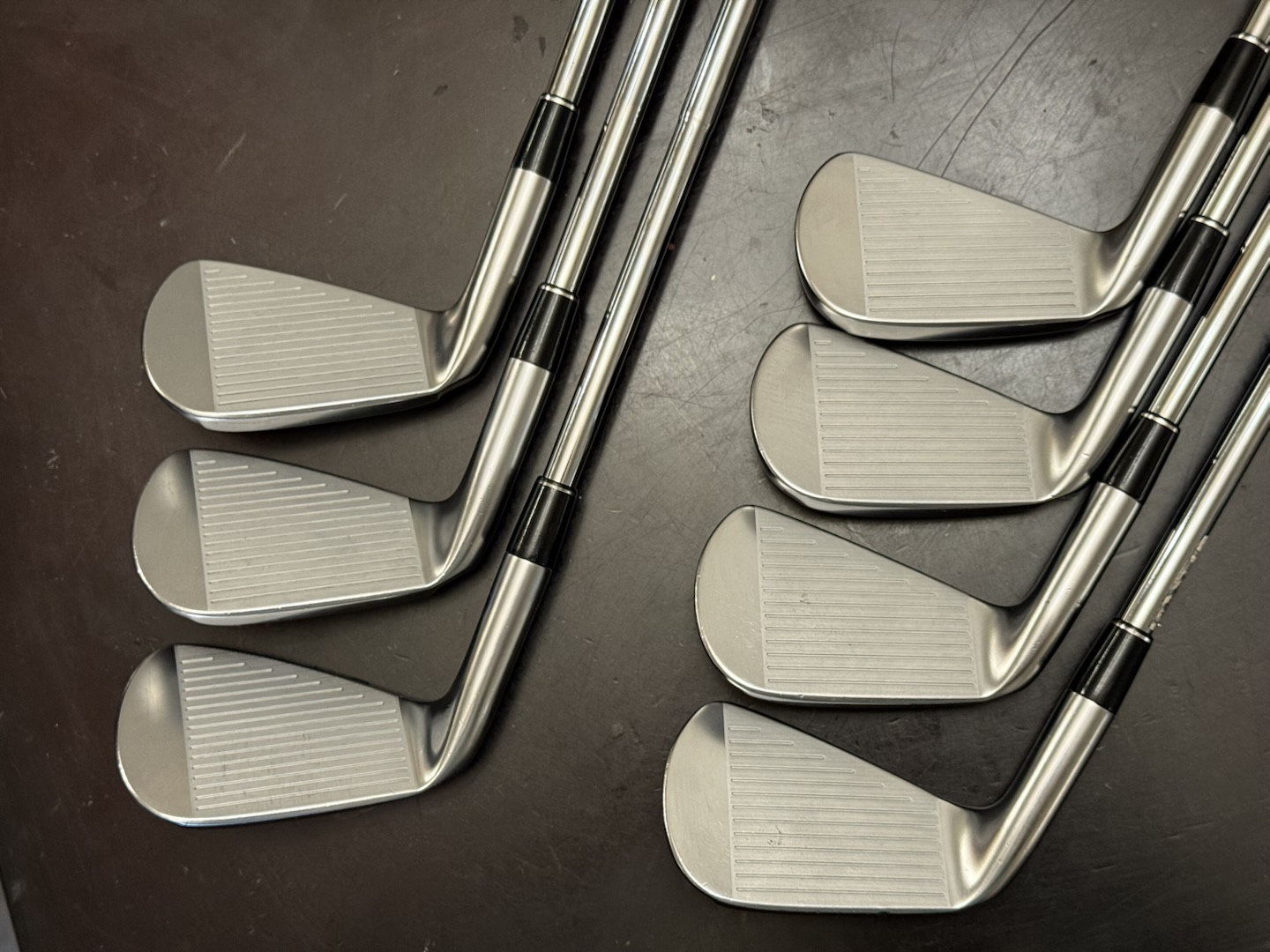 Srixon ZXi7 Iron Set 4-PW Mint Stiff Flex