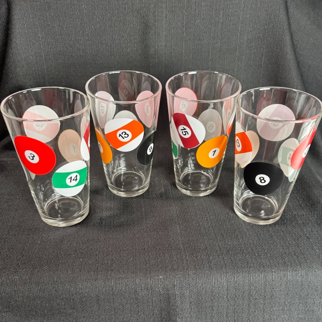 Set Of 4 Vintage Luminarc Billiards Pint Glasses