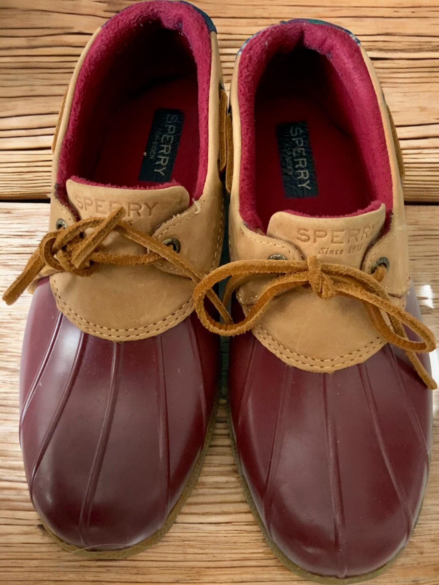 sperry burgundy duck boots