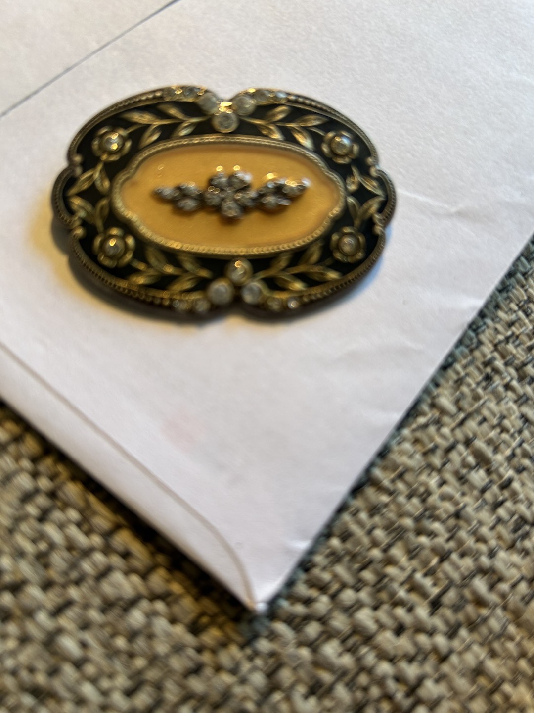 Broche Vintage Signée Catherine Popesco France, Motif Fruits Et Pommes - Occasion Parfait état