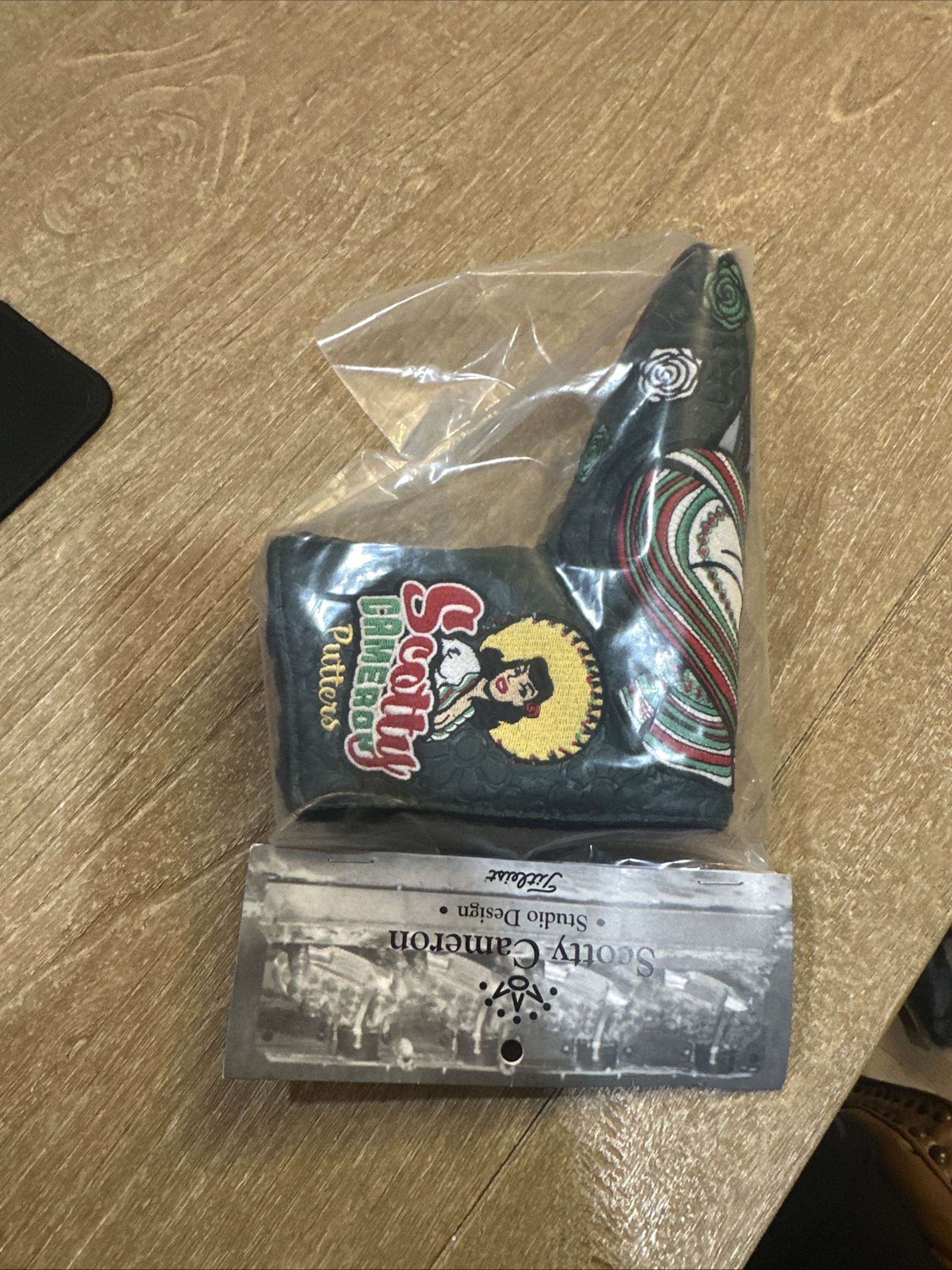 Headcover (Couvre-tête) De Putter Scotty Cameron - Cinco De Mayo 2010 - Junkyard Dog - Neuf