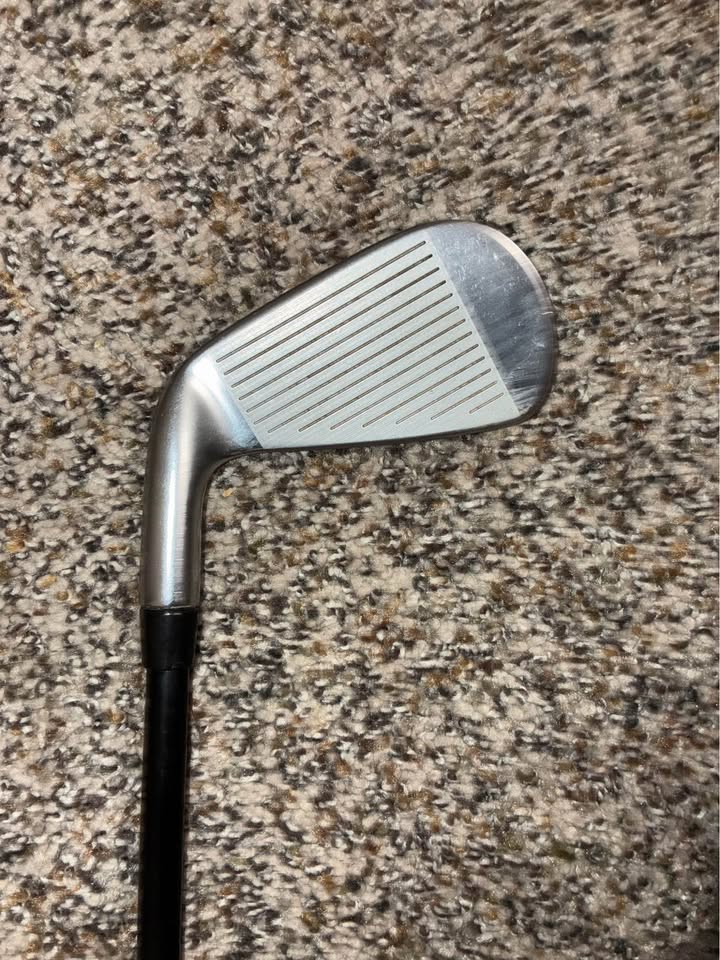 スンスン Srixon Zx Utility 2 Iron w/ Kbs Tour prototype X-stiff 95 Grams