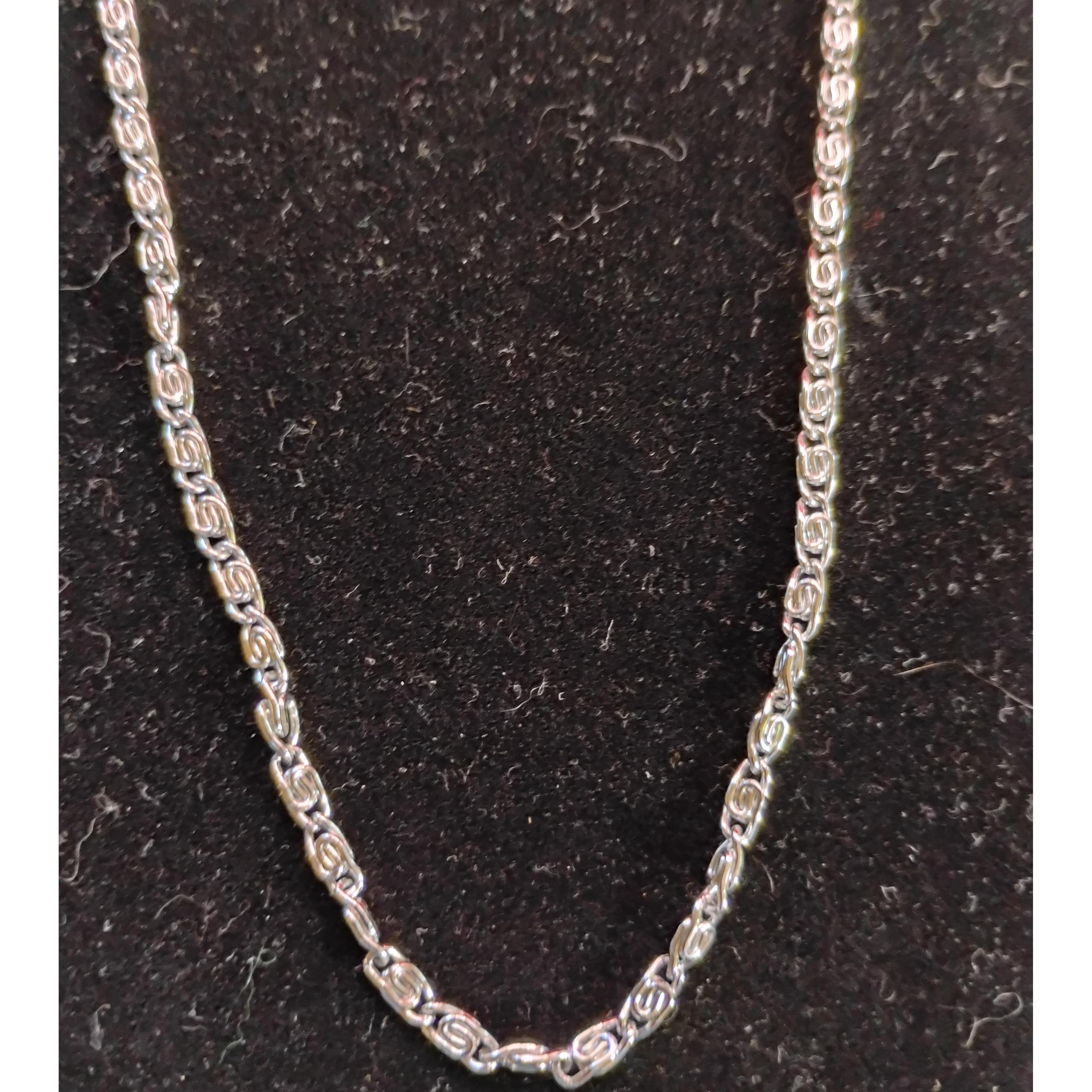 Vintage of the 2000s, silver-plated, lightweight, chain, 16in ...
