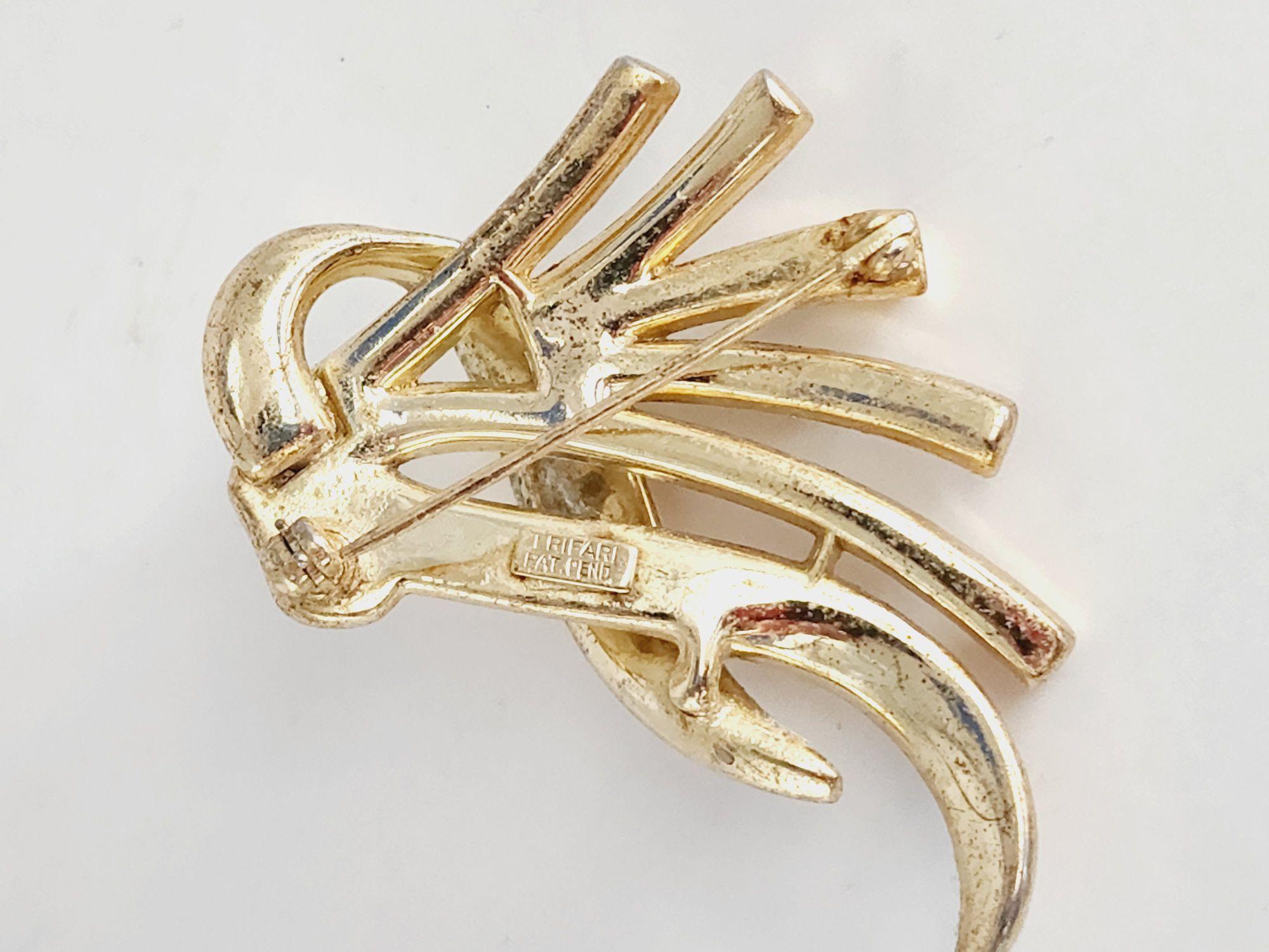 アクセサリー Vintage Trifari brooch RARE VINTAGE CROWN TRIFARI ALFRED PHILIPPE RHINESTONE GOLD