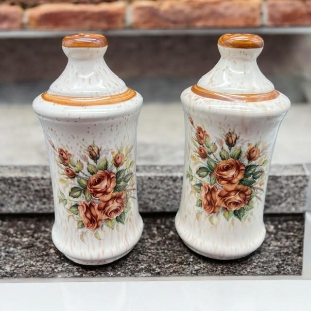 Speckled Pottery Salt & Pepper Shakers USA Beautiful Brown Roses