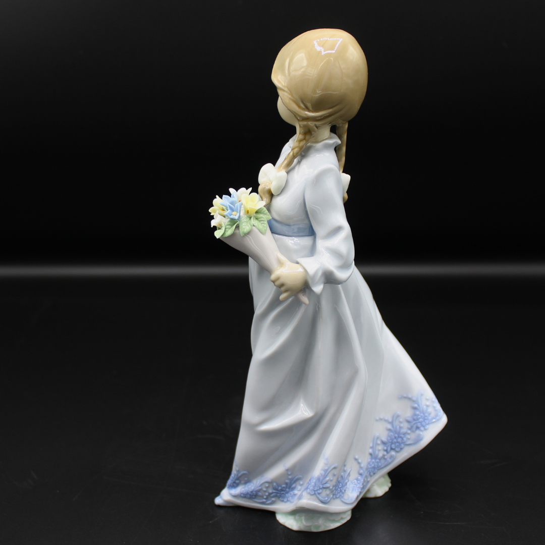 【限定品】リヤドロ LLADRO 7604 学校時代 SCHOOL DAYS 限定品】リヤドロ LLADRO 7604 学校時代 SCHOOL DAYS - メルカリ