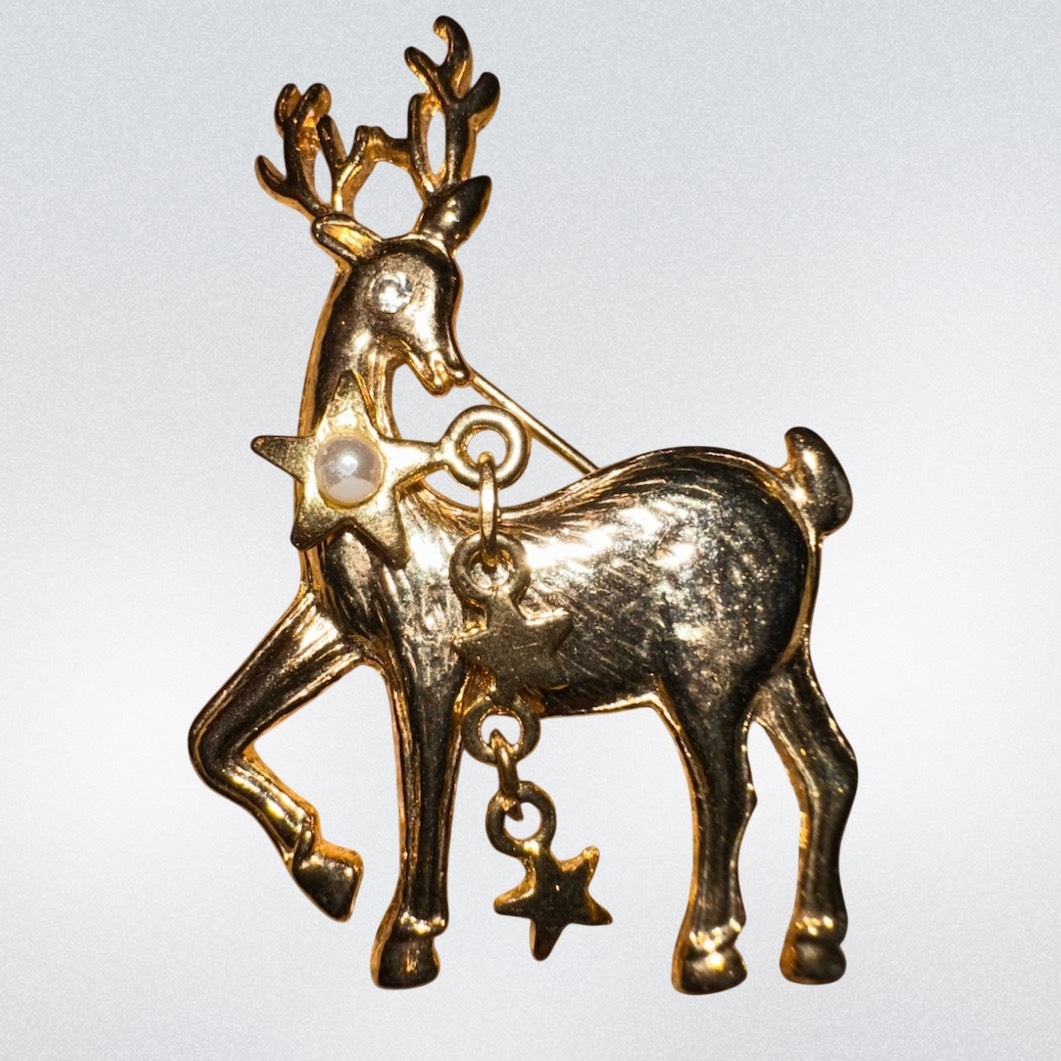 アンティーク雑貨 prius028 AAI signed gold tone reindeer brooch W/dangle star charm