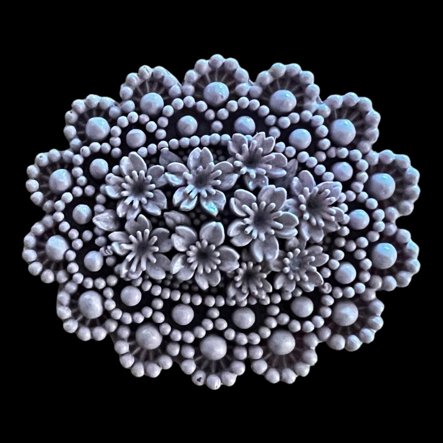 Broche Vintage En Plastique Style Lys De Pâques - Mi-siècle, Celluloïd, Ressort, Occasion