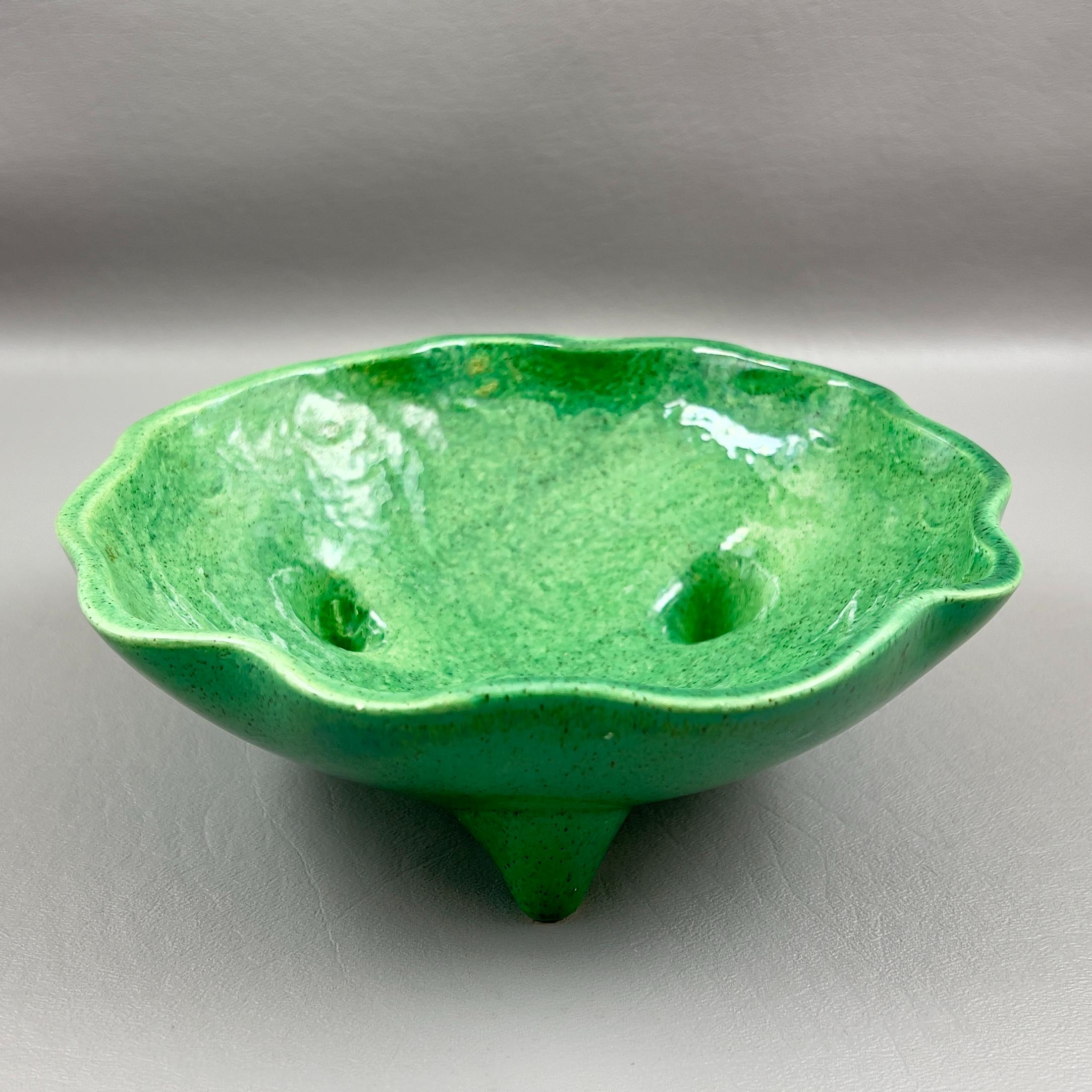 Vintage Covina USA Pottery Green Three Footed Bowl 7"X2.5"