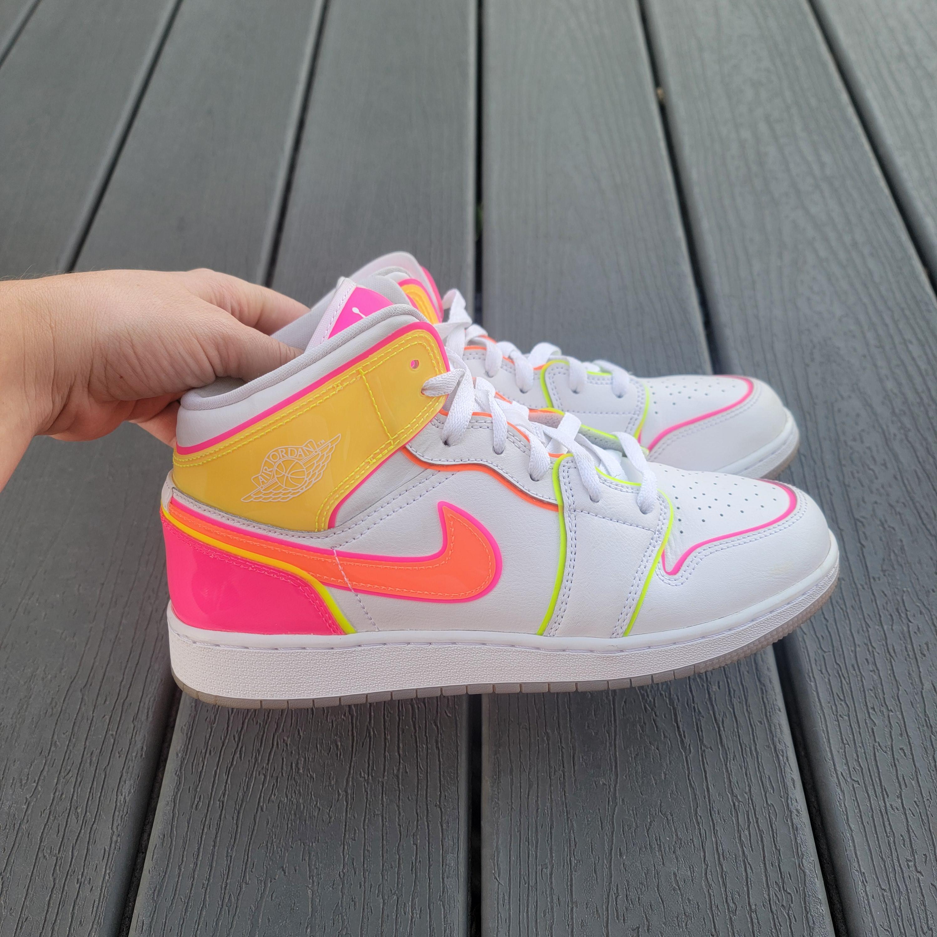 nike jordan 1 edge glow