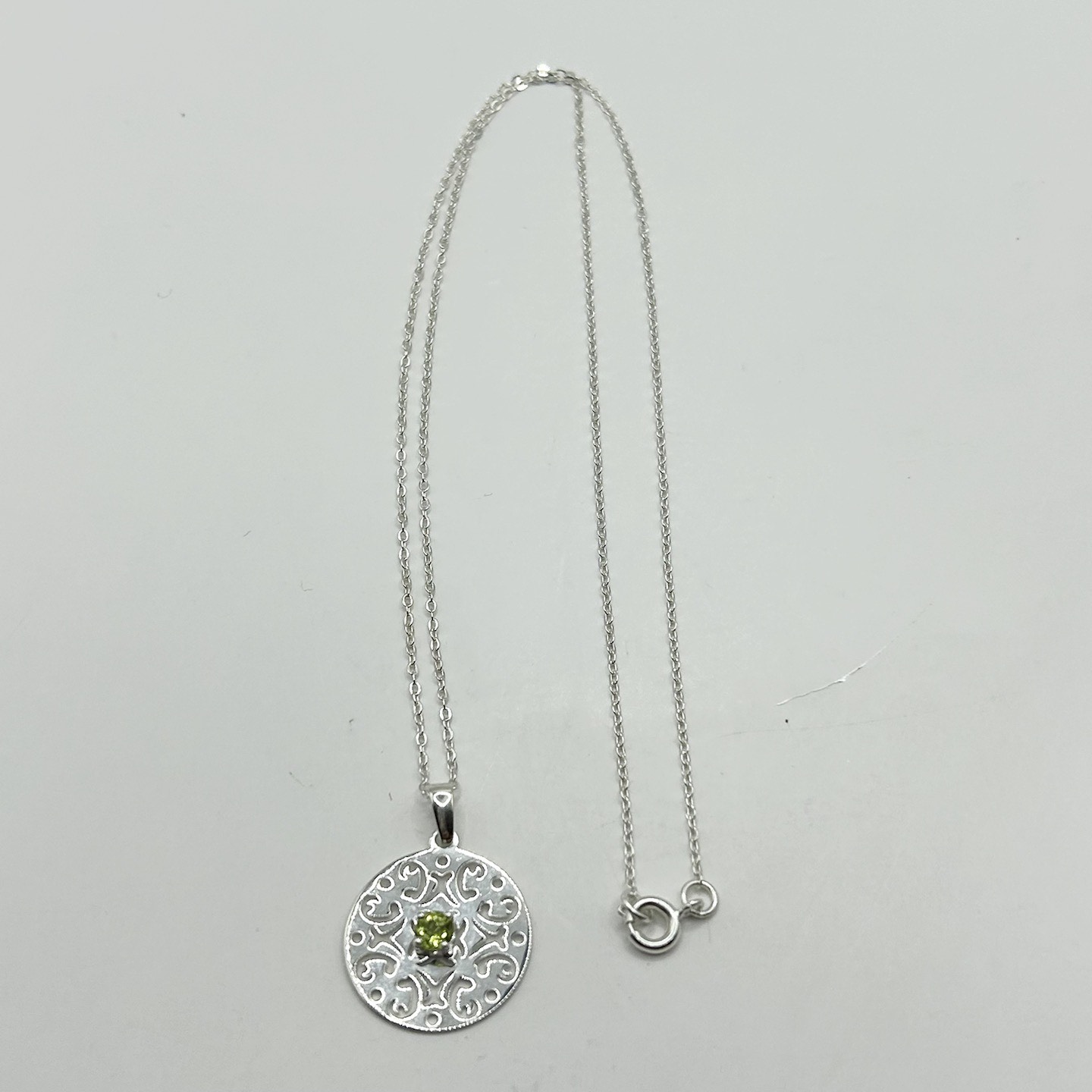 New Without Tag Avon? RJ 925 Sterling Silver Peridot Circle Filigree ...