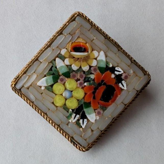 1950s/60s Italian Glass Micro Mosaic Brooch main image 0
