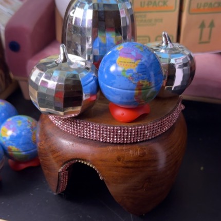 Three Bling Pumpkins N A Globe